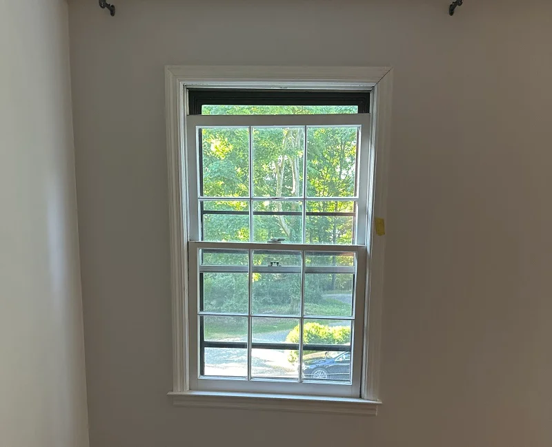 Window Solutions Plus installing Andersen 400 Series windows in Southport,CT